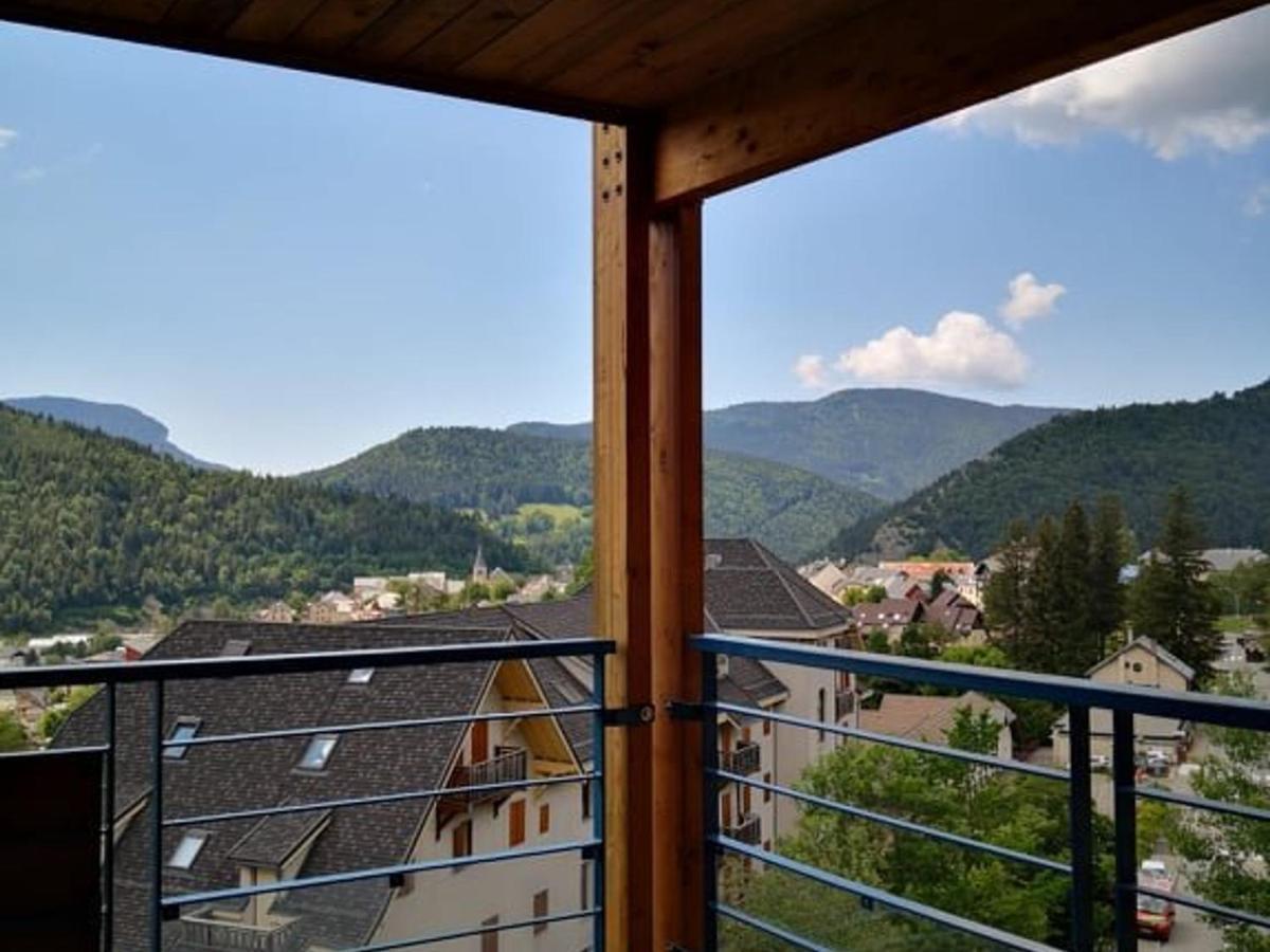 Appartement Fonctionnel Avec Balcon, A 10 Min Du Centre, Parking Gratuit, Ideal Pour 5 Personnes - Fr-1-548-3 วียาร์-เดอ-ล็อง ภายนอก รูปภาพ